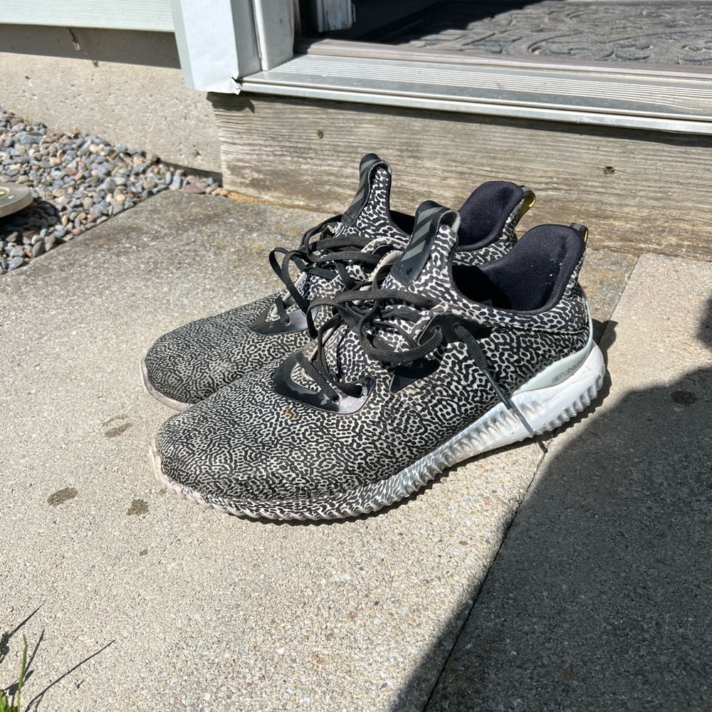 Adidas Alpha Bounce Men’s Size 11